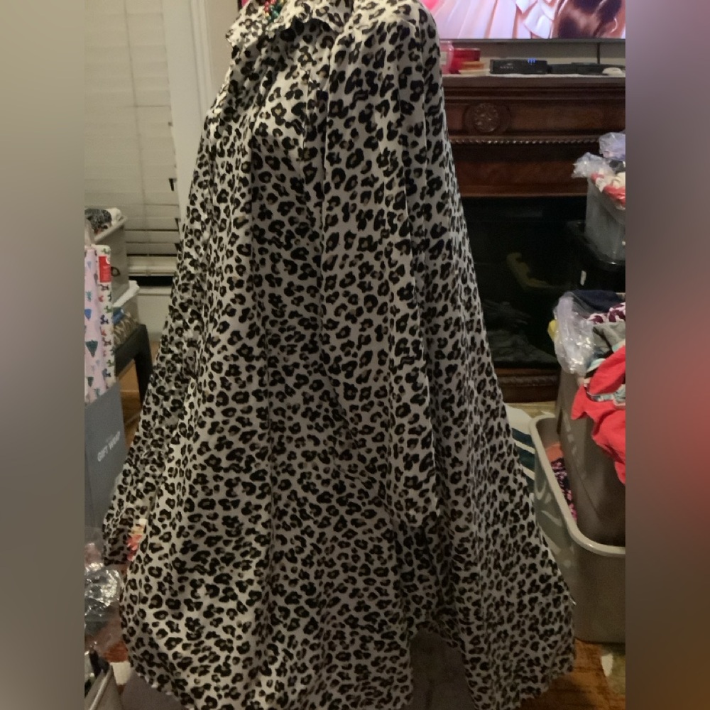 LOWEST🌺 NWT STEP IN STYLE 3X LEOPARD BUTTON FRONT Hi-Lo DUSTER - Picture 4 of 10